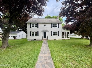 2 Western Ave, Feura Bush, NY 12067