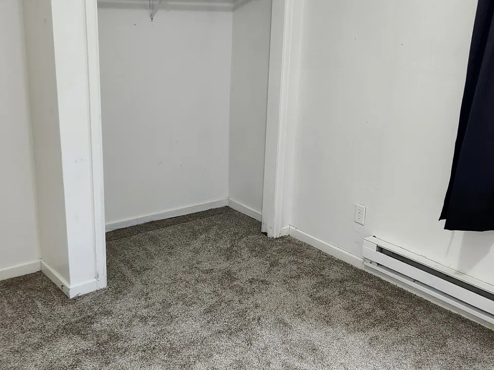 Bedroom #1