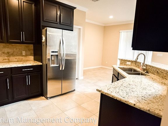 5th image of 445 Livorno Way