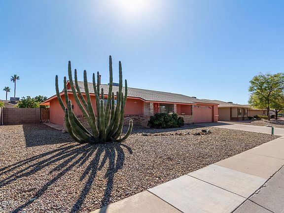 3rd image of 11029 W MEADE Drive