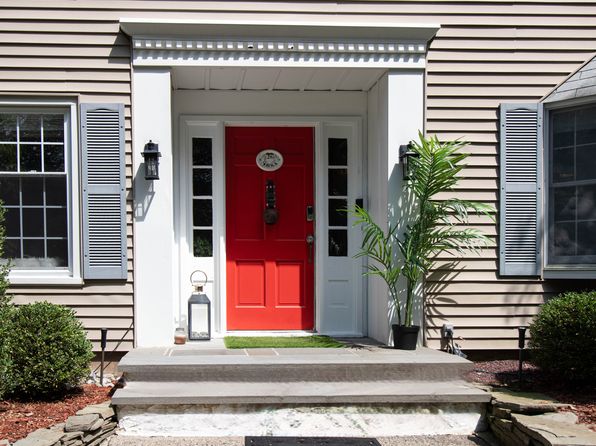 28 Mohawk Ave