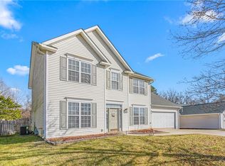 2506 Pepperstone Dr, Graham, NC 27253