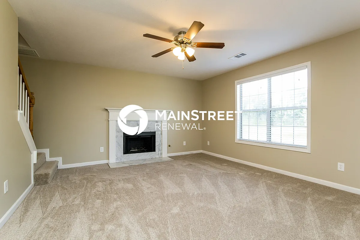 Living Room - 5388 Winding Glen Dr
