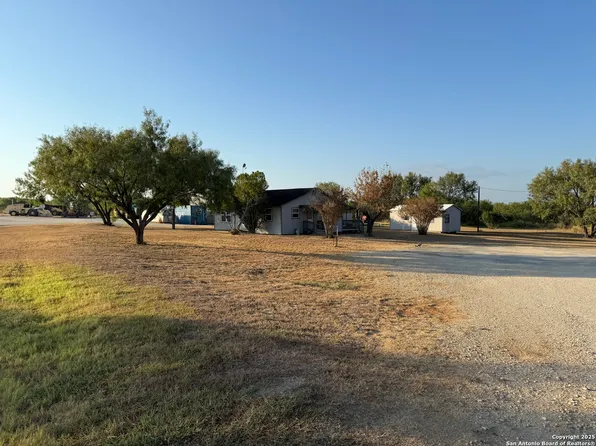 740 County Road 417, McCoy, TX 78113