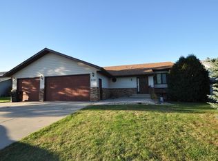 2102 E Capitol Ave, Bismarck, ND 58501
