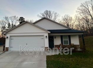 8025 Poplar Grove Ln, Powell, TN 37849