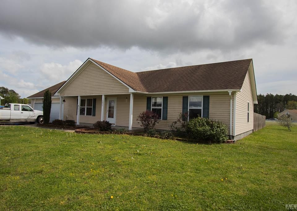 1st image of 121 Taylor Ct