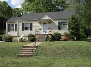 219 Carolina Cir, Winston Salem, NC 27104