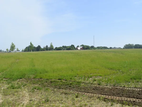 1404 Jamestown Shores Ct, Hudsonville, MI 49426