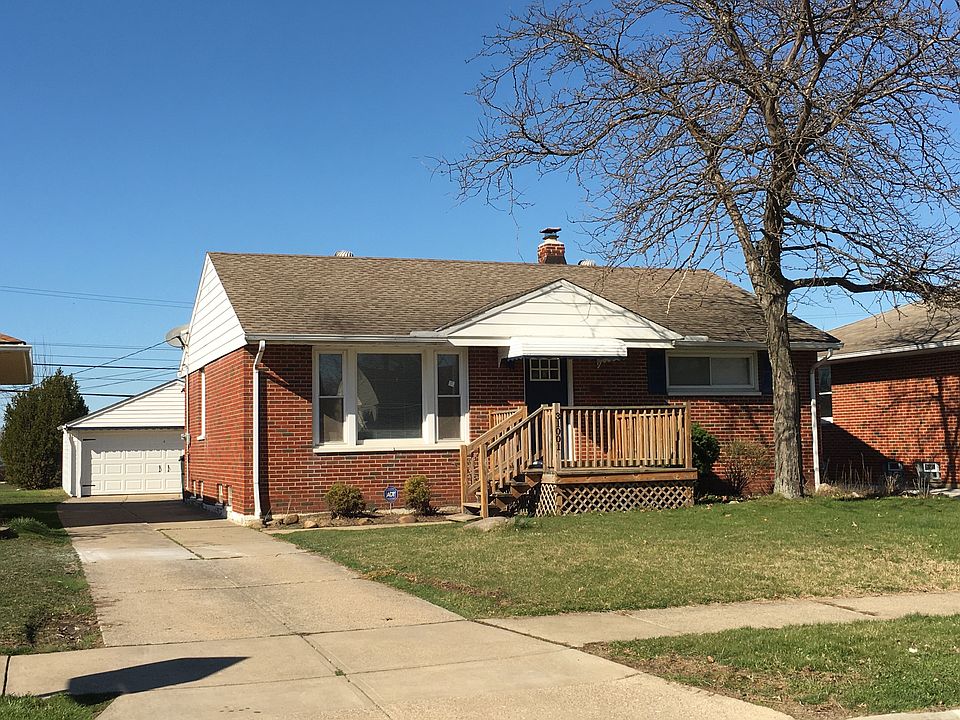 1st image of 31001 Ronald Dr