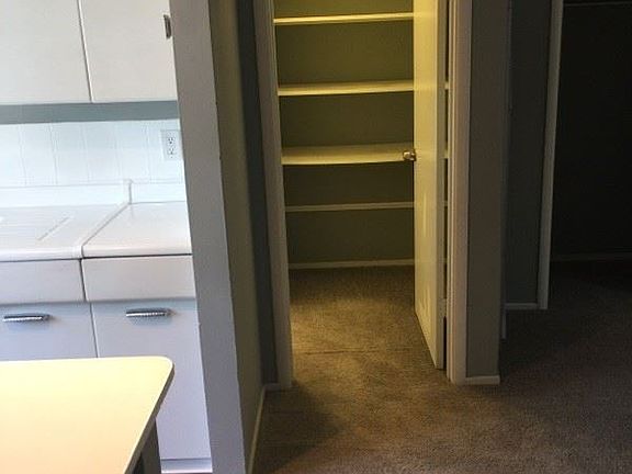 4th image of 48 Birch St APT 07