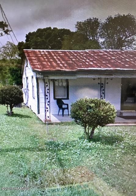 2nd image of 156 Champagne St