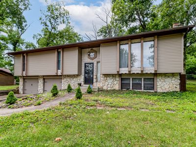 3900 Rustic Ln, Jefferson City, MO, 65109