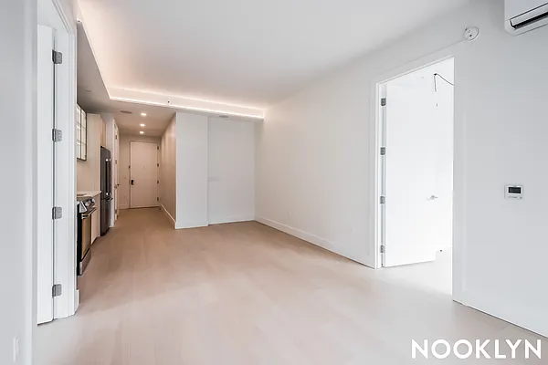 Rented by Nooklyn NYC LLC | media 19