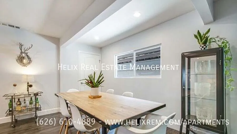 Now Leasing 812 Merwin - Entire Home in SilverLake! — Photo 3