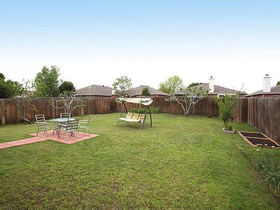 5th image of 205 Lakehurst Dr