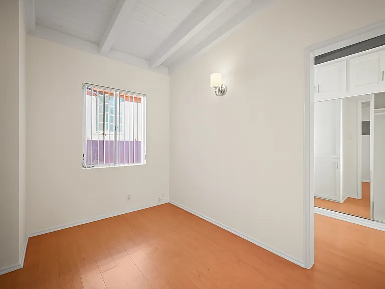 608 San Vicente Blvd — Photo 14