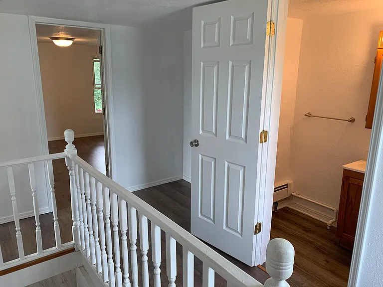 604 S Pearl St — Photo 6