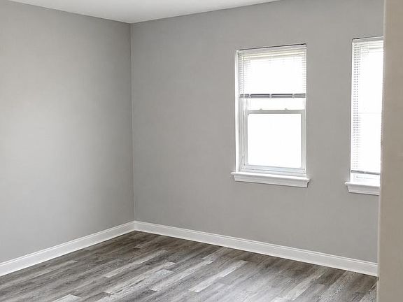 4th image of 4706 Quarles St NE #4710