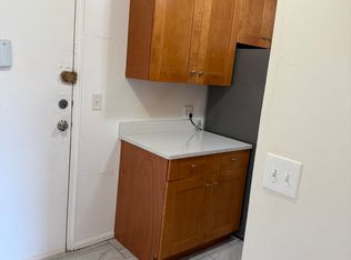 119 Glenwood Ave APT 3F, Yonkers, NY 10701
