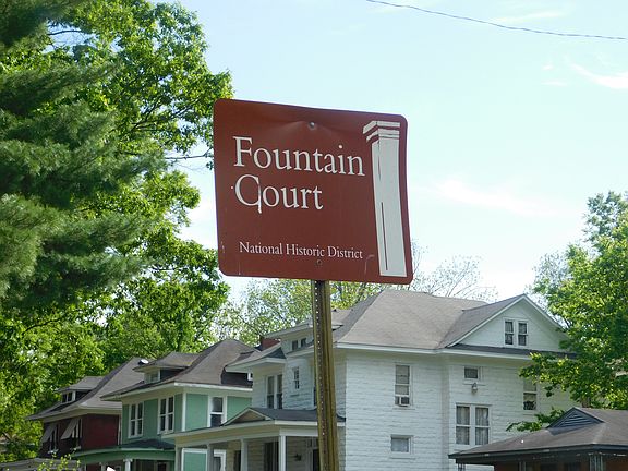 5th image of 1225 Fountain Ct