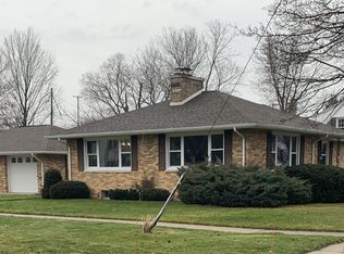 301 N Jackson St, Spring Lake, MI 49456