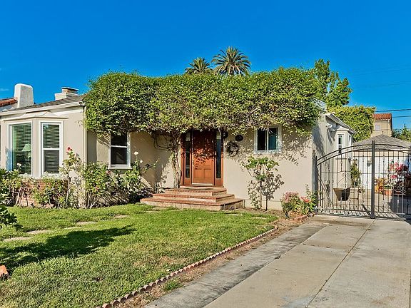 2nd image of 3122 S Beverly Dr