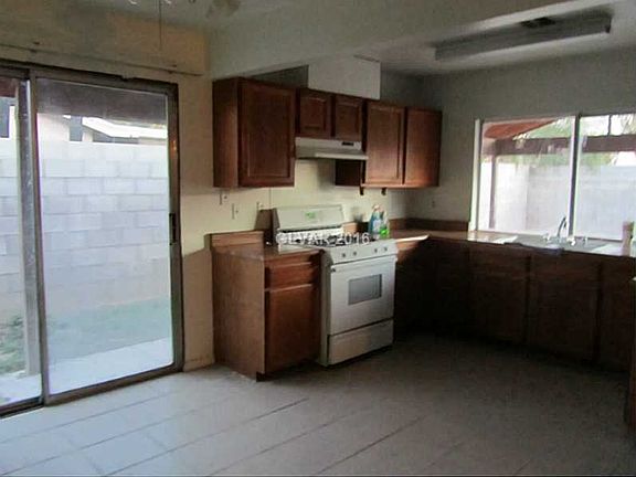 2nd image of 6513 Roy Rogers Dr