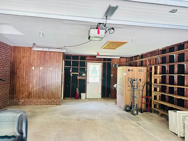 1291 Church Rd — Photo 10