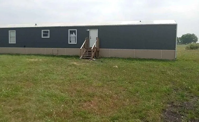 2671 County Road 697 — Photo 2
