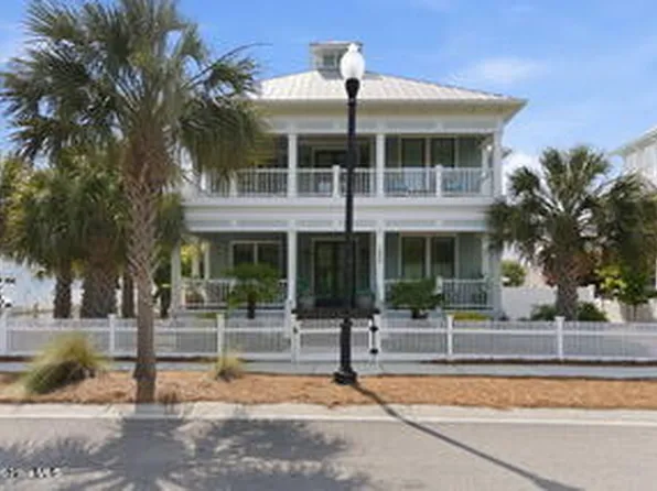 1234 Croaker Lane, Carolina Beach, NC 28428
