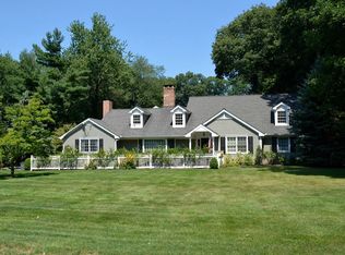 45 Holly Ln, Darien, CT 06820
