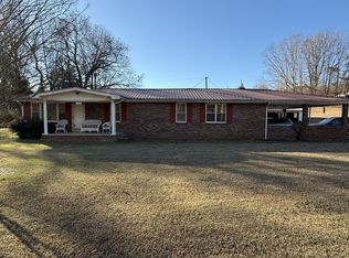 103 Ratledge Rd, Sweetwater, TN 37874