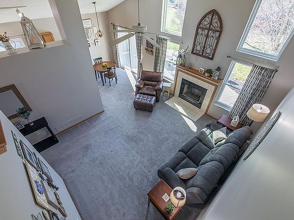 2nd image of 5943 Stewart Hollow Dr