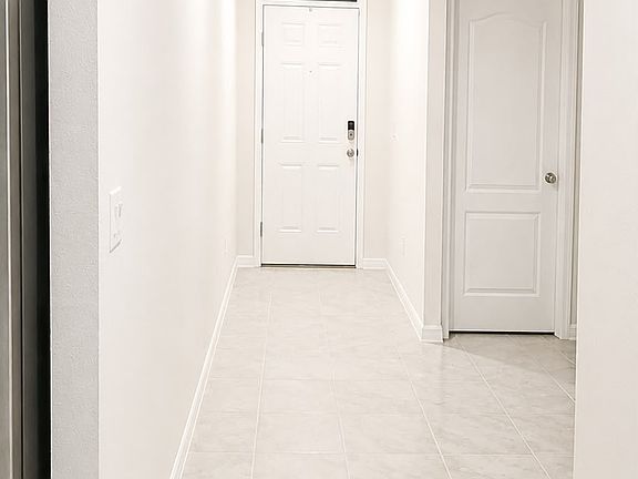 2nd image of 412 Burnham Cir