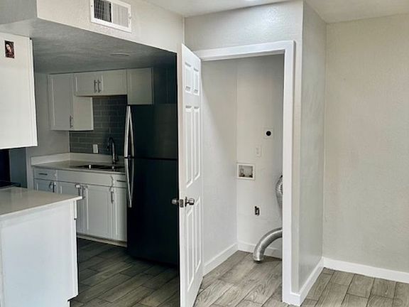 5th image of 16801 N 26th St APT 30