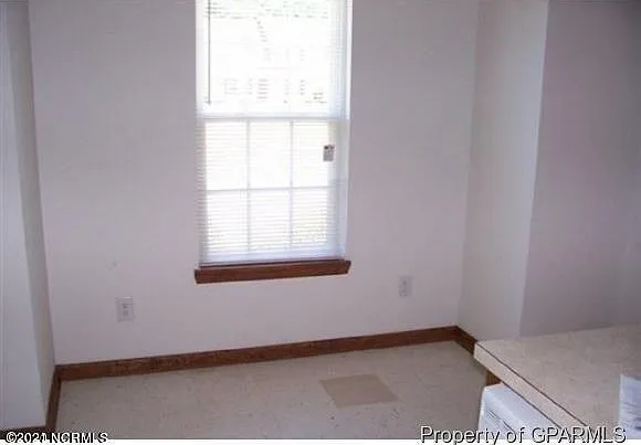 1126 Brownlea Dr #A — Photo 7