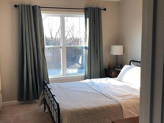 3rd image of 3585 Arbor Dr