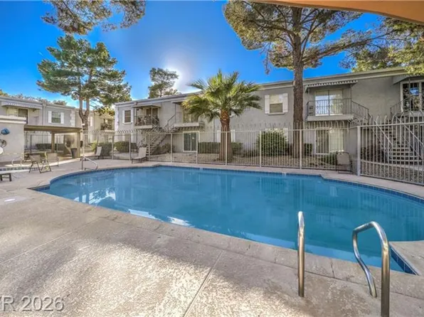 3823 S Maryland Pkwy, Paradise Town, NV
