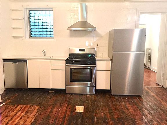 5th image of 866 Prospect Pl #1