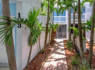 103 Fairway Ln, Royal Palm Beach, FL 33411