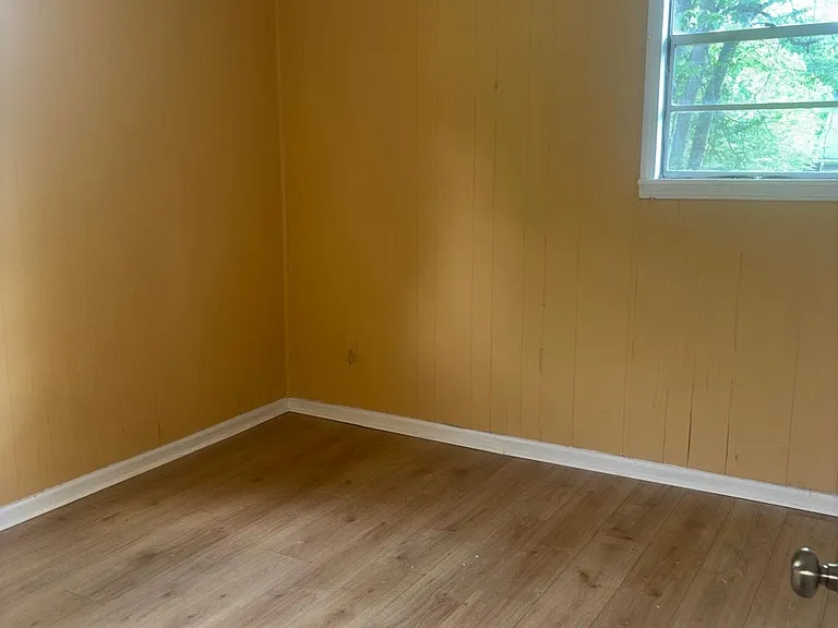 4310 Capitol Ave — Photo 9