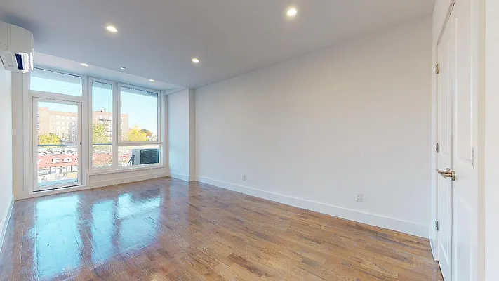 Rented by Metro Garden Realty NYC | media 25