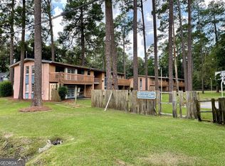 510 S College St, Statesboro, GA 30458