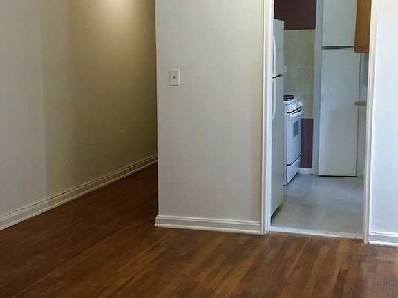 3rd image of 65-39 108th St APT D4