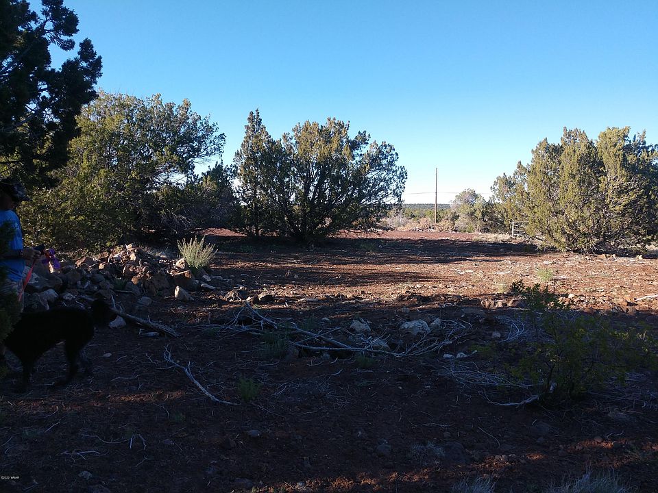 1st image of 2053 Silver Creek Dr