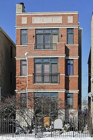 1st image of 1962 W Diversey Pkwy APT 1
