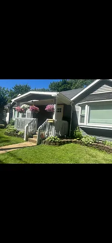 627 Dayton Ave Photo 1