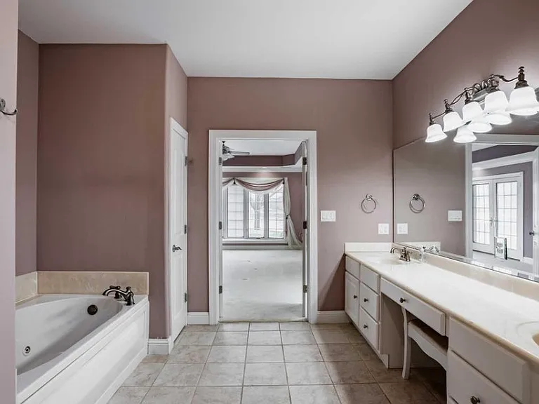 633 Lake Harbor Dr — Photo 10