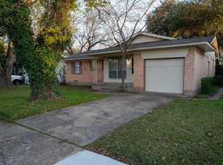 2530 Lakeside Dr, Garland, TX 75042
